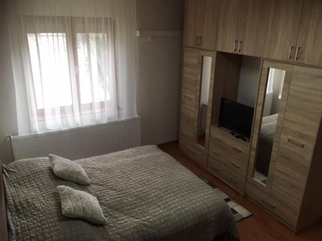 Thaly 5 Apartman Debrecen Kültér fotó